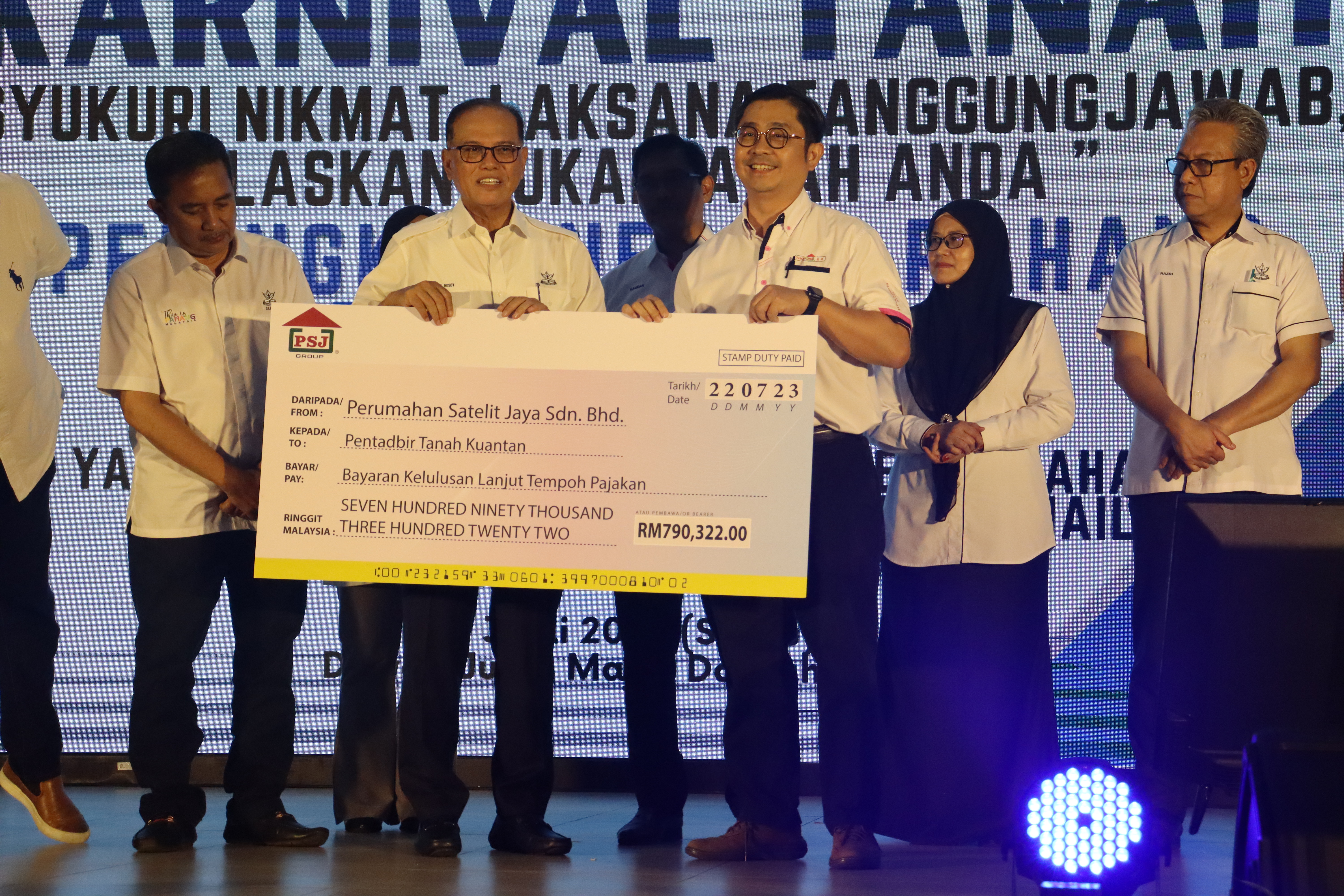 Karnival Tanah Pahang di Raub Karnival Tanah Pahang di Raub