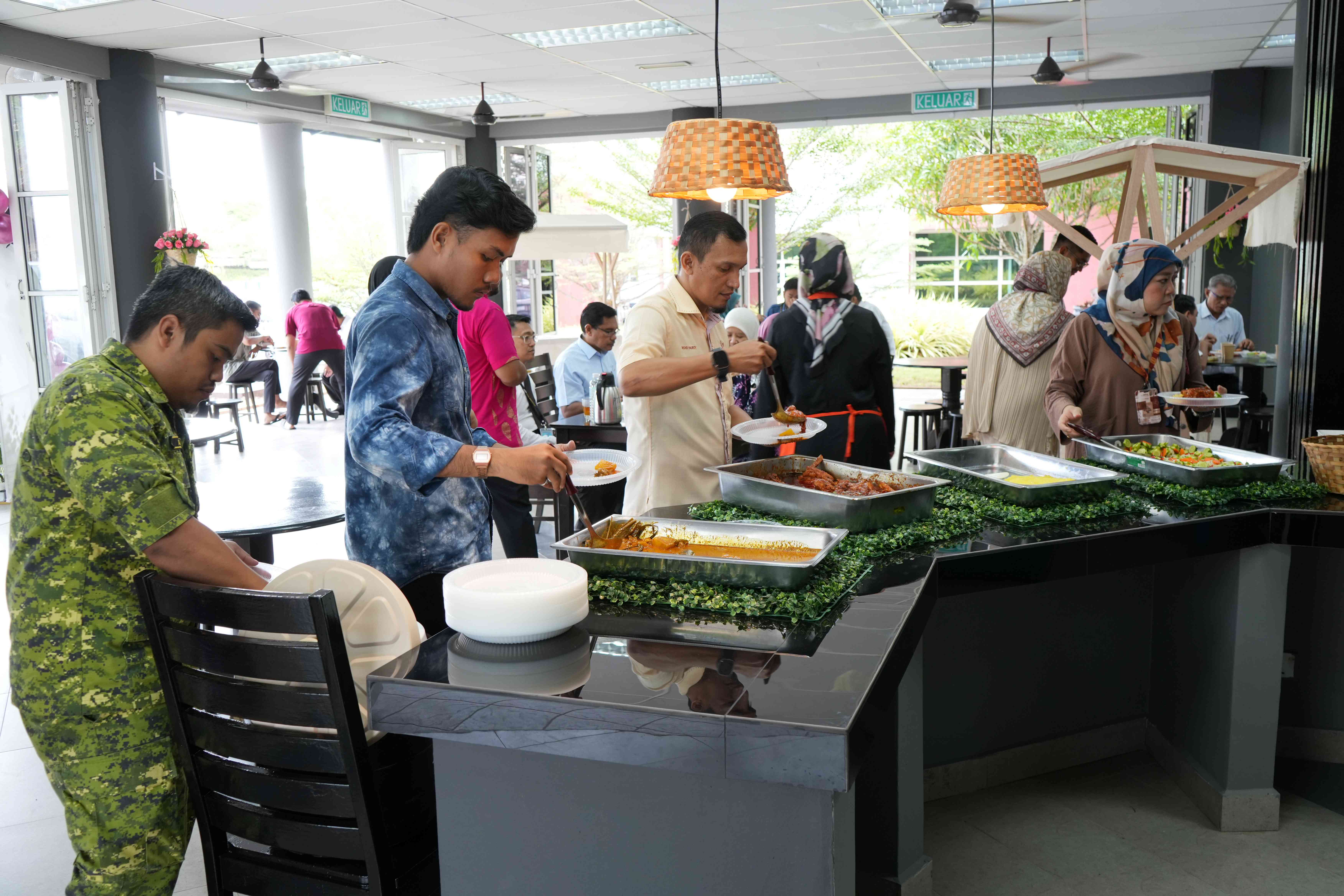 Pembukaan Semula Kafeteria PTG